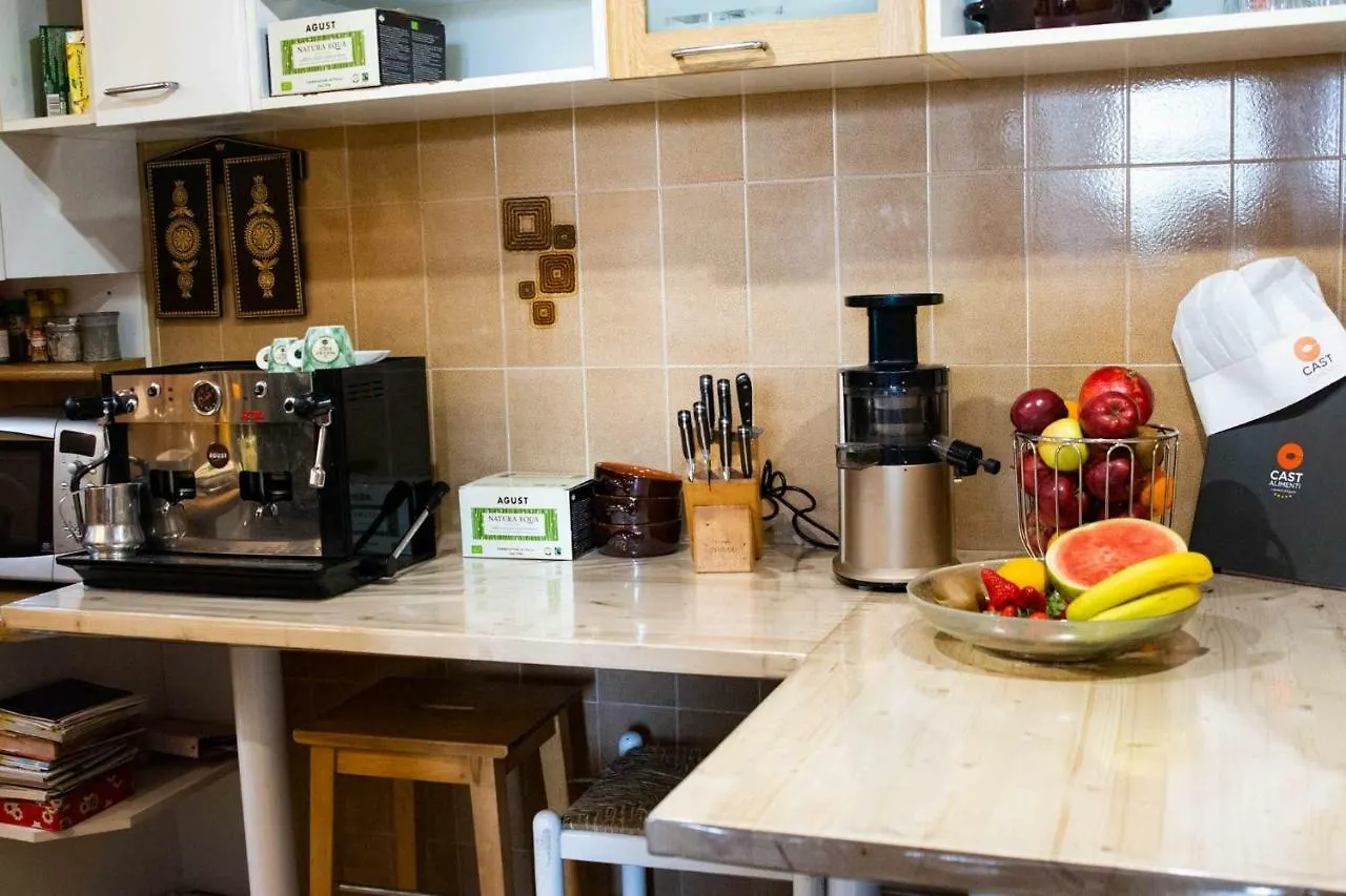 Bed and Breakfast El Rincon Del Artista Soiano Del Lago Bed & Breakfast
